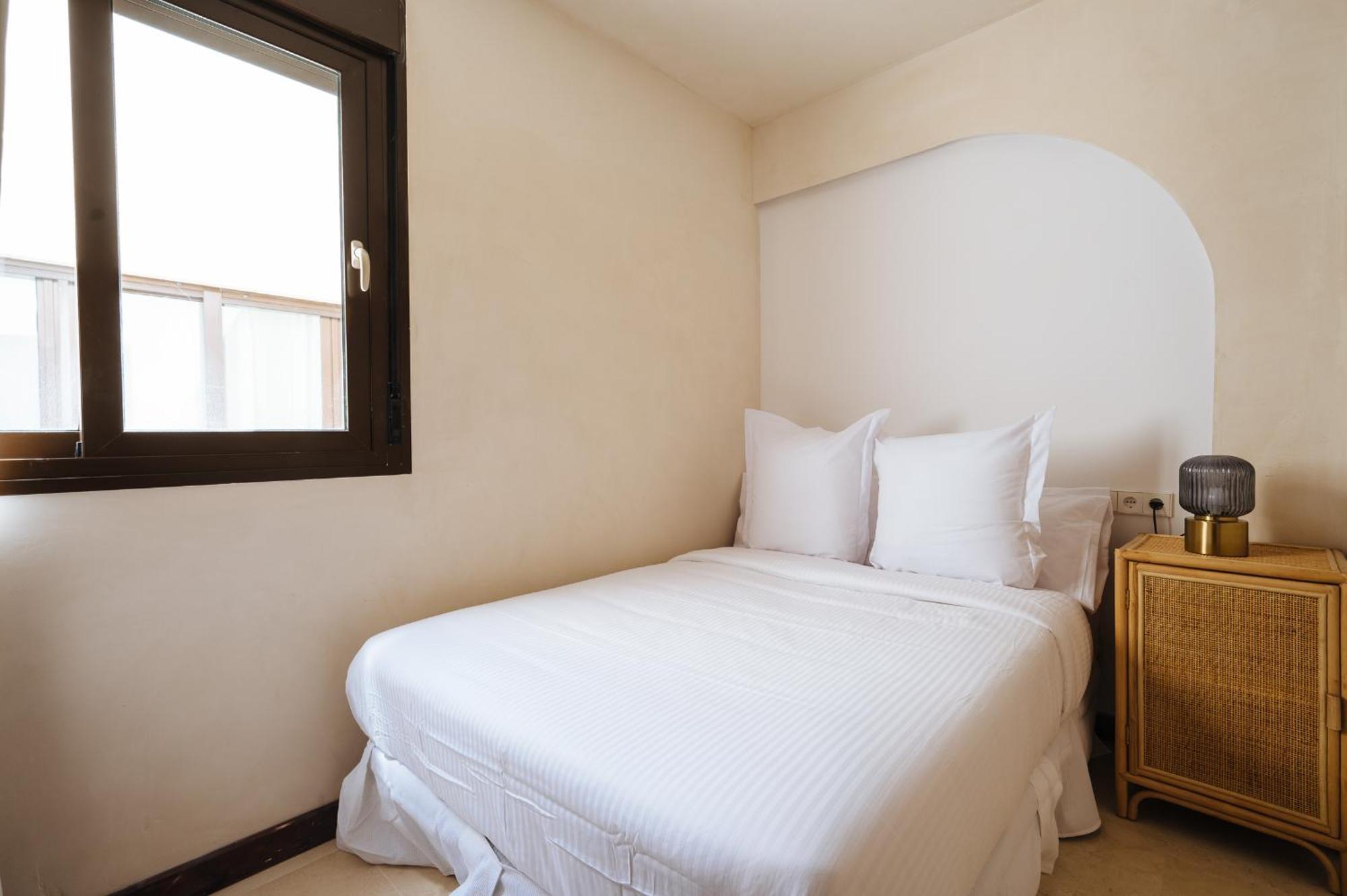 Apartamentos La Vistosona Seville Exterior photo
